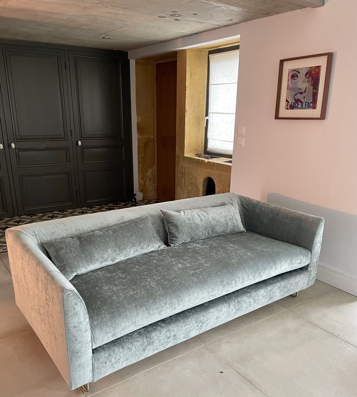 Distributeur Agréé Designers Guild à Lyon : Créez votre canapé sur-mesure à l'Atelier Anne Lavit Lyon.